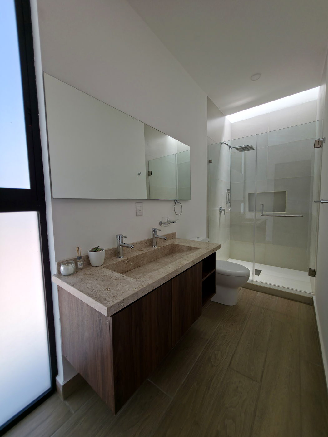 Baño de la recámara principal